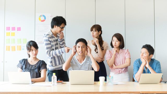 父親と母親と自分の関係性が、人間関係に影響していることを知りましょう。 父親と母親と自分の関係性が、人間関係に影響していることを知りましょう。