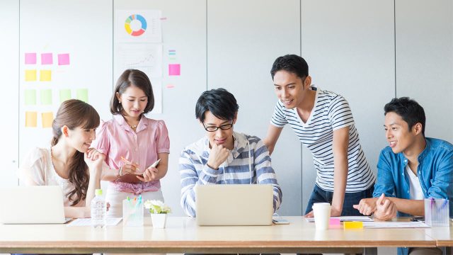 働き方が問われる時代に、あなたは何の仕事を選びますか? 働き方が問われる時代に、あなたは何の仕事を選びますか?