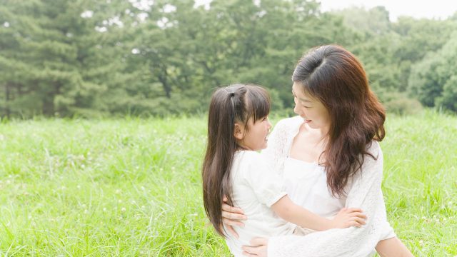 母子の「ふれあいが人生の土台を安定させる」 母子の「ふれあいが人生の土台を安定させる」