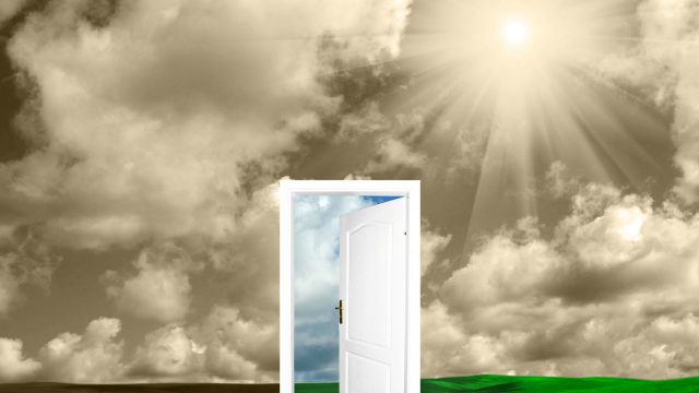 太陽に問いただされる自分の人生とは、仕事の働き方の捉え方を見直す機会。 太陽に問いただされる自分の人生とは、仕事の働き方の捉え方を見直す機会。